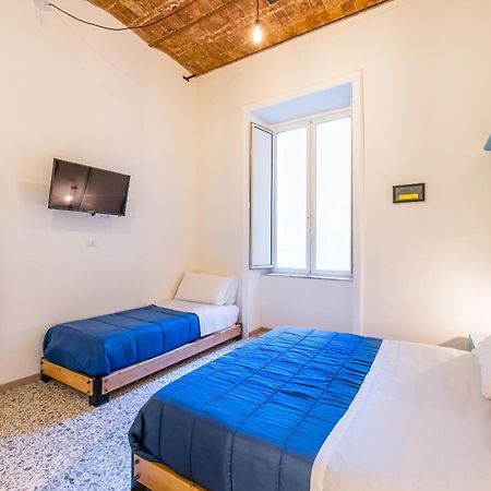 Via Milano Central Station Apartment Napoli Esterno foto